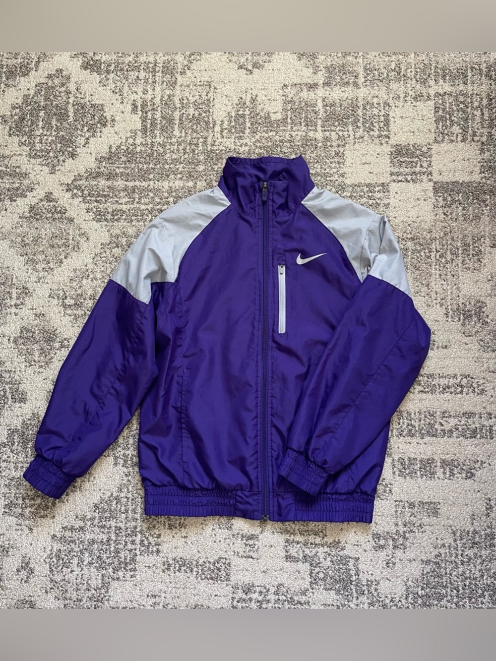 Nike Youth Windbreaker Jacket M 10-12 Boys Purple/Gray